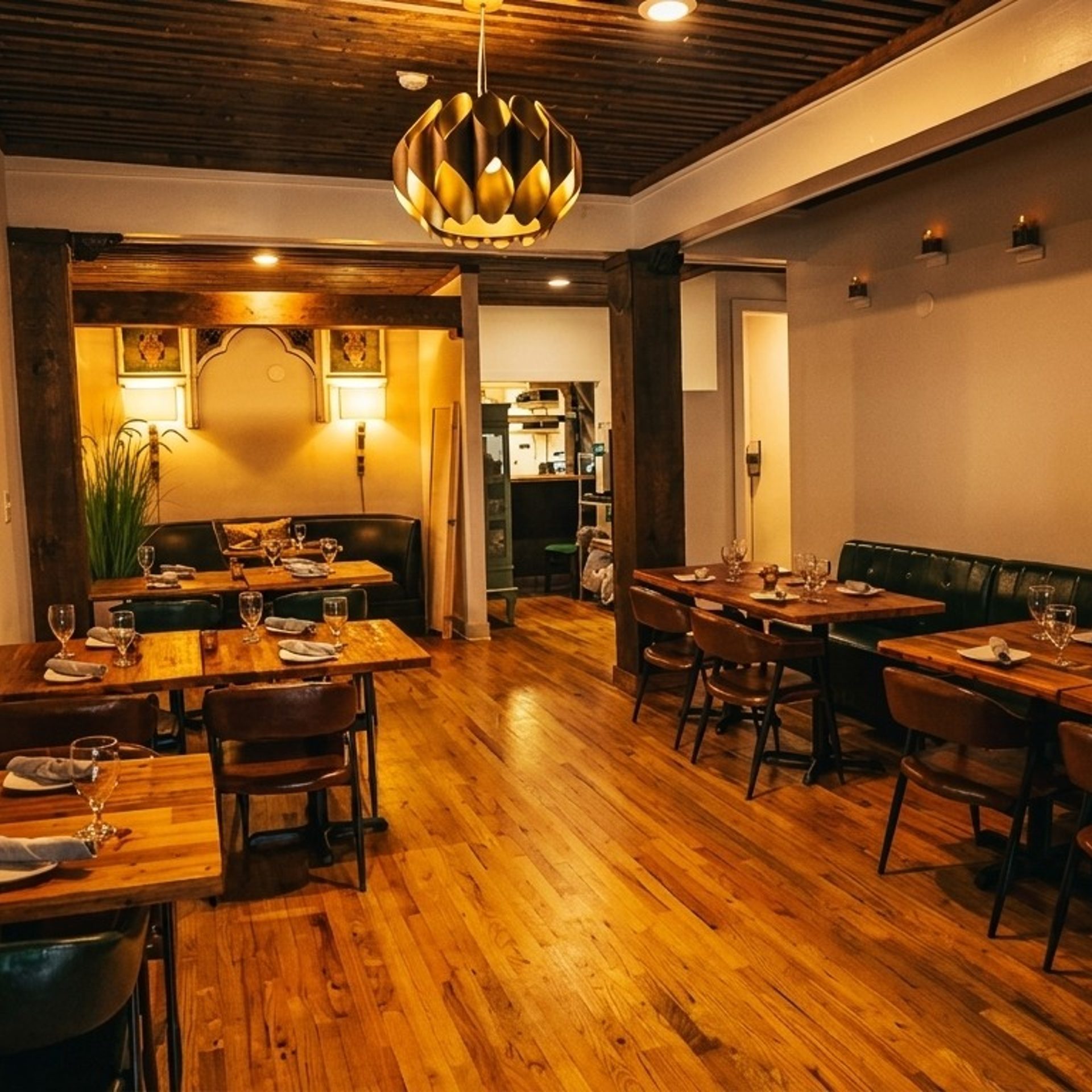 Halal Dining in the Heart of Downtown